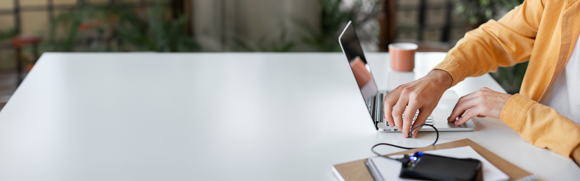 The-Dynabook-Thunderbolt™