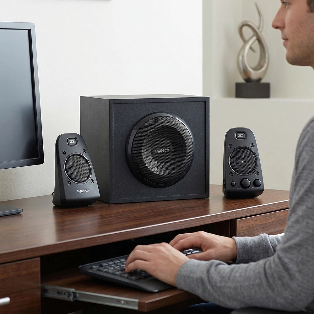Logitech Speaker System Z623 with Subwoofer